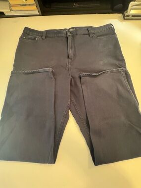 Men’s Banana Republic Traveler Jeans in Navy Blue Size 42x32